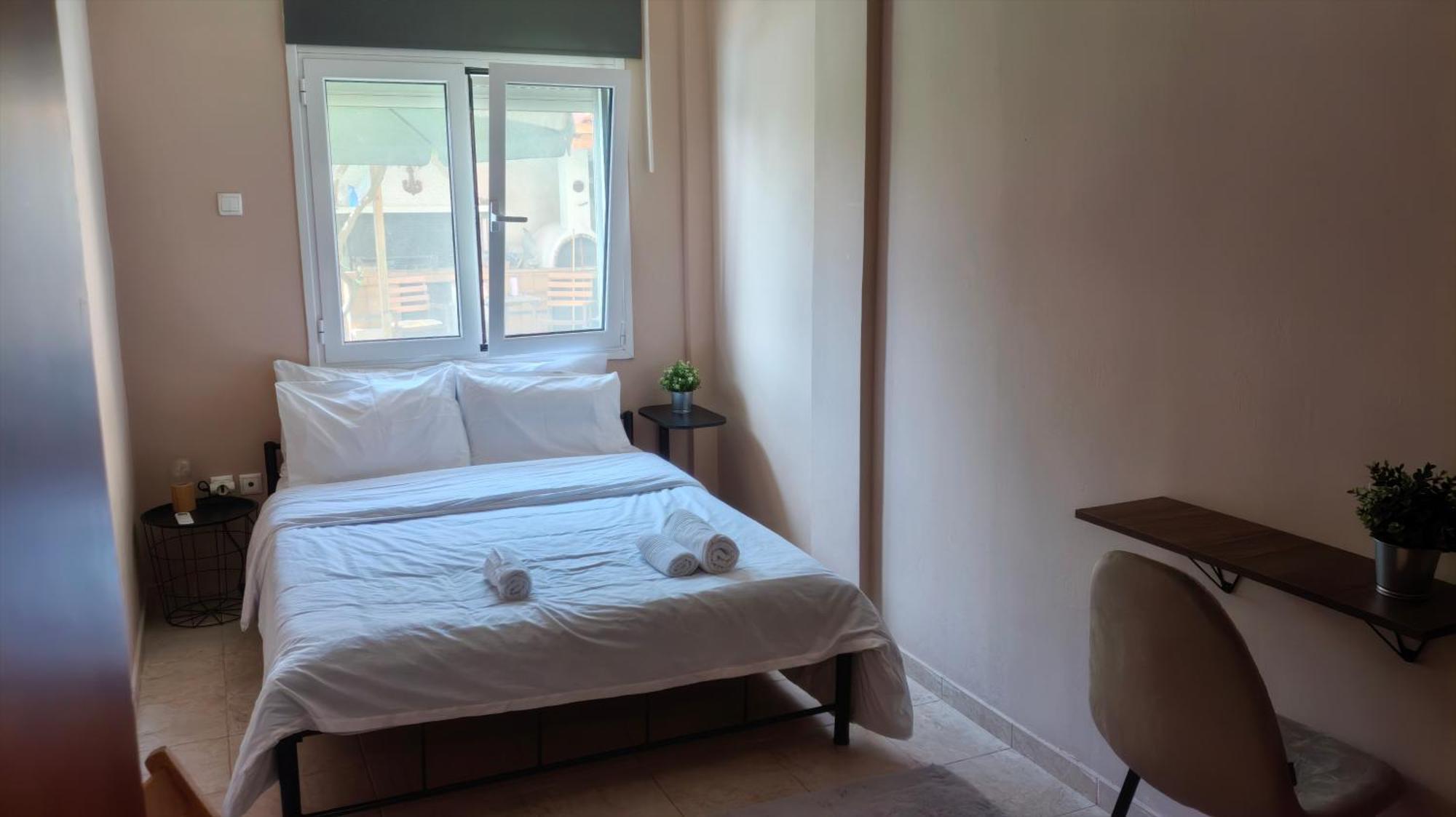 Airport Friendly House 1 Apartman Ártemida Kültér fotó